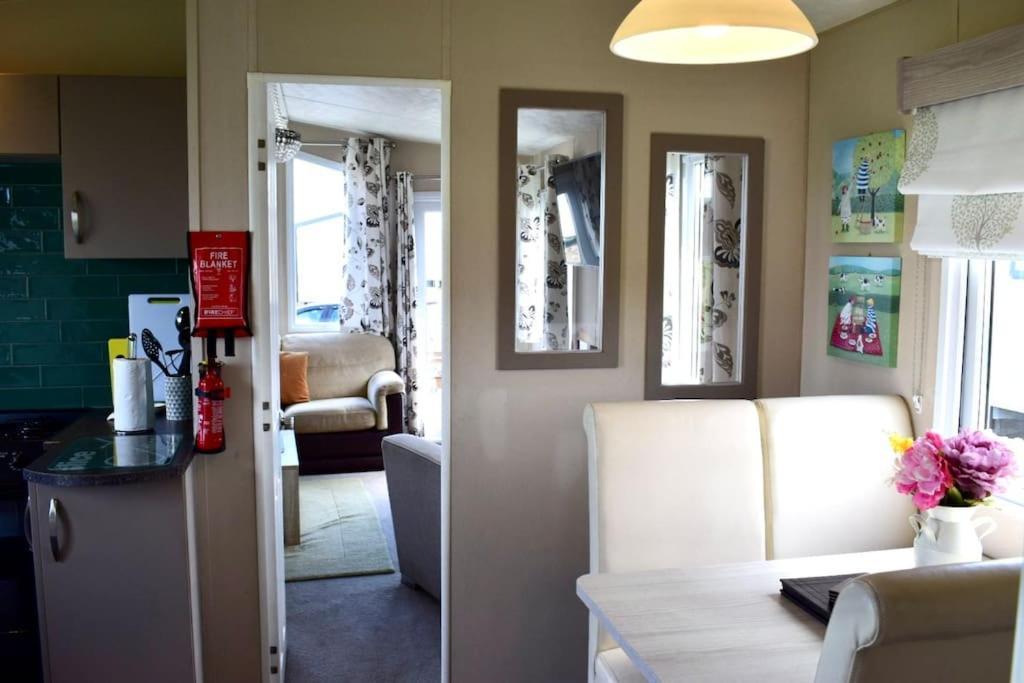 Cosy & Modern Private Seaview Caravan North Seaton 외부 사진
